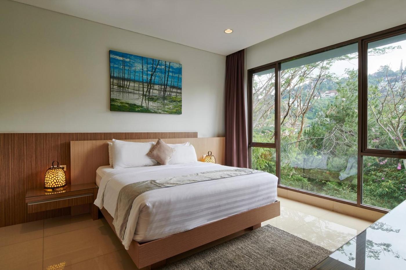 Hikari Hill View Villa 7 Bedrooms With A Private Swimming Pool And Billiard Μπαντούνγκ Εξωτερικό φωτογραφία